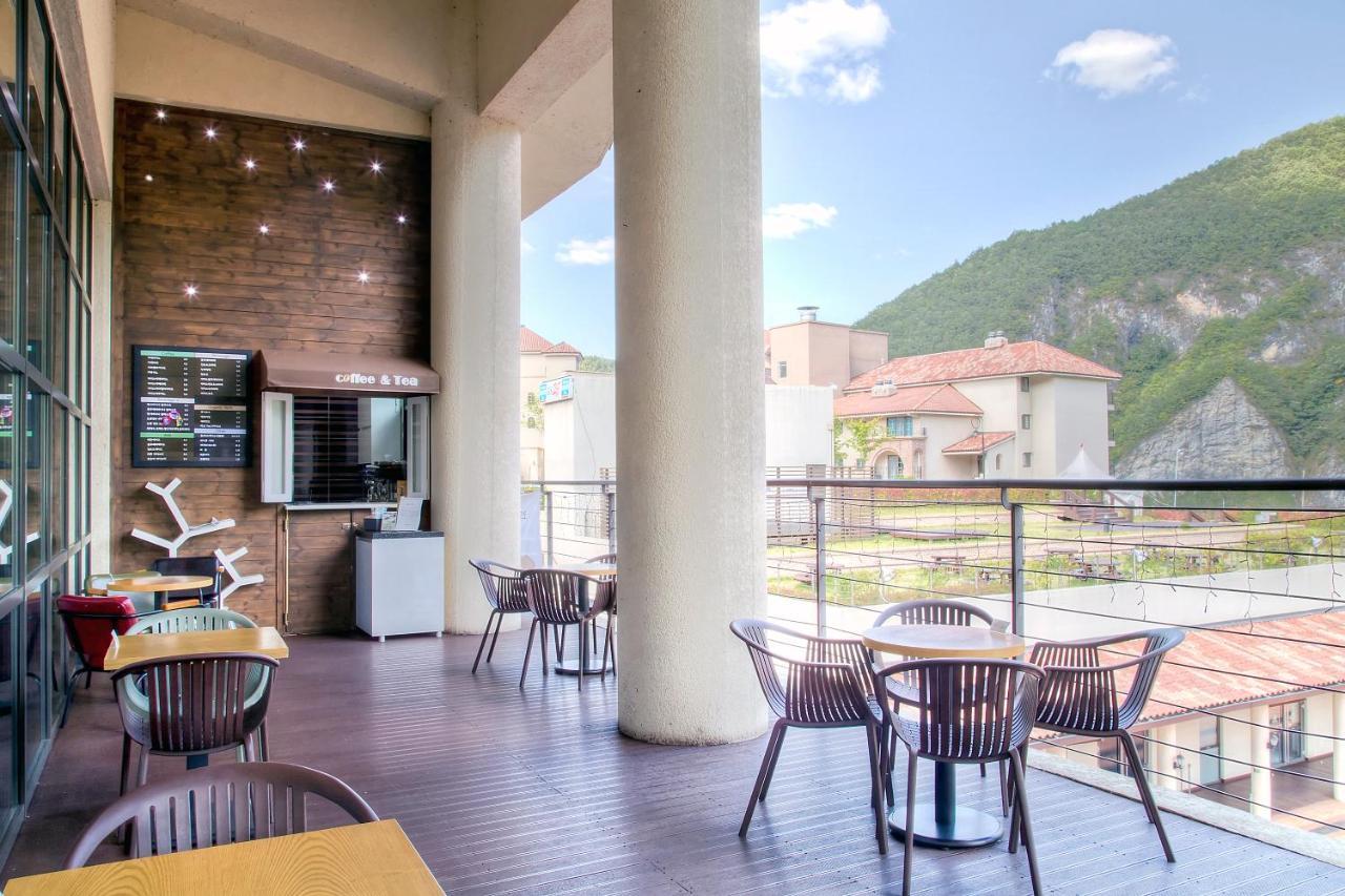 Tops10 Resort Donggang Cistar Yeongwol Eksteriør billede