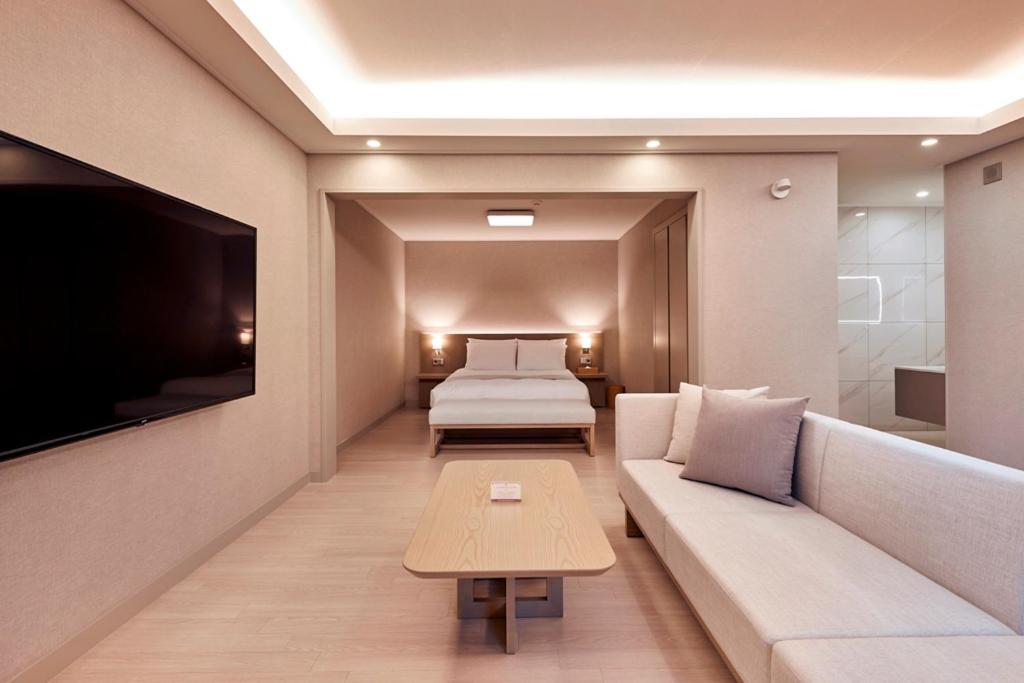 Tops10 Resort Donggang Cistar Yeongwol Eksteriør billede